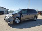 2013 Toyota Sienna Xle for Sale in Pekin, IL - Front End