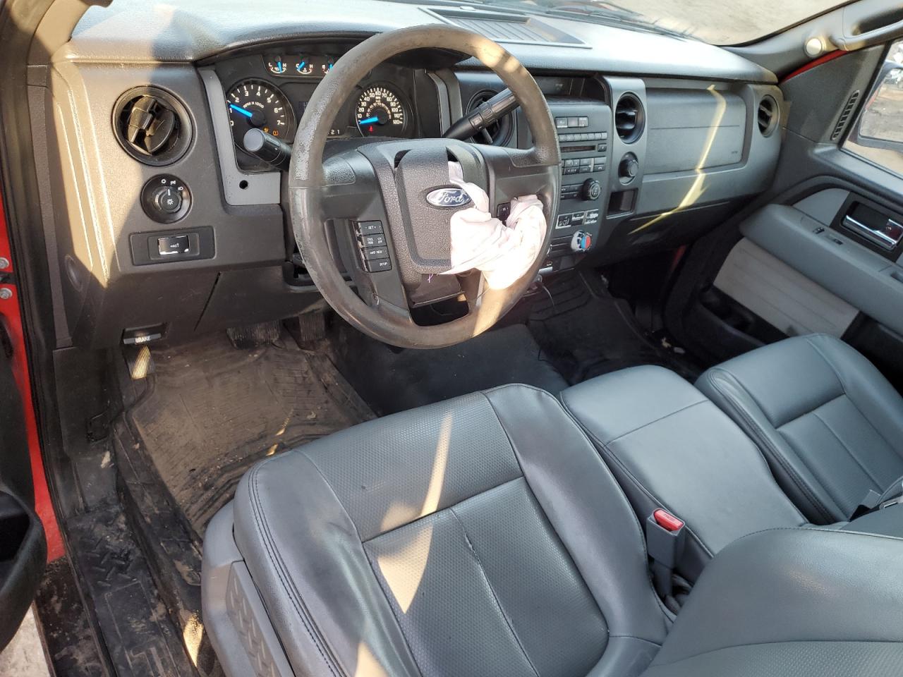 2014 Ford F-150 - Image 8