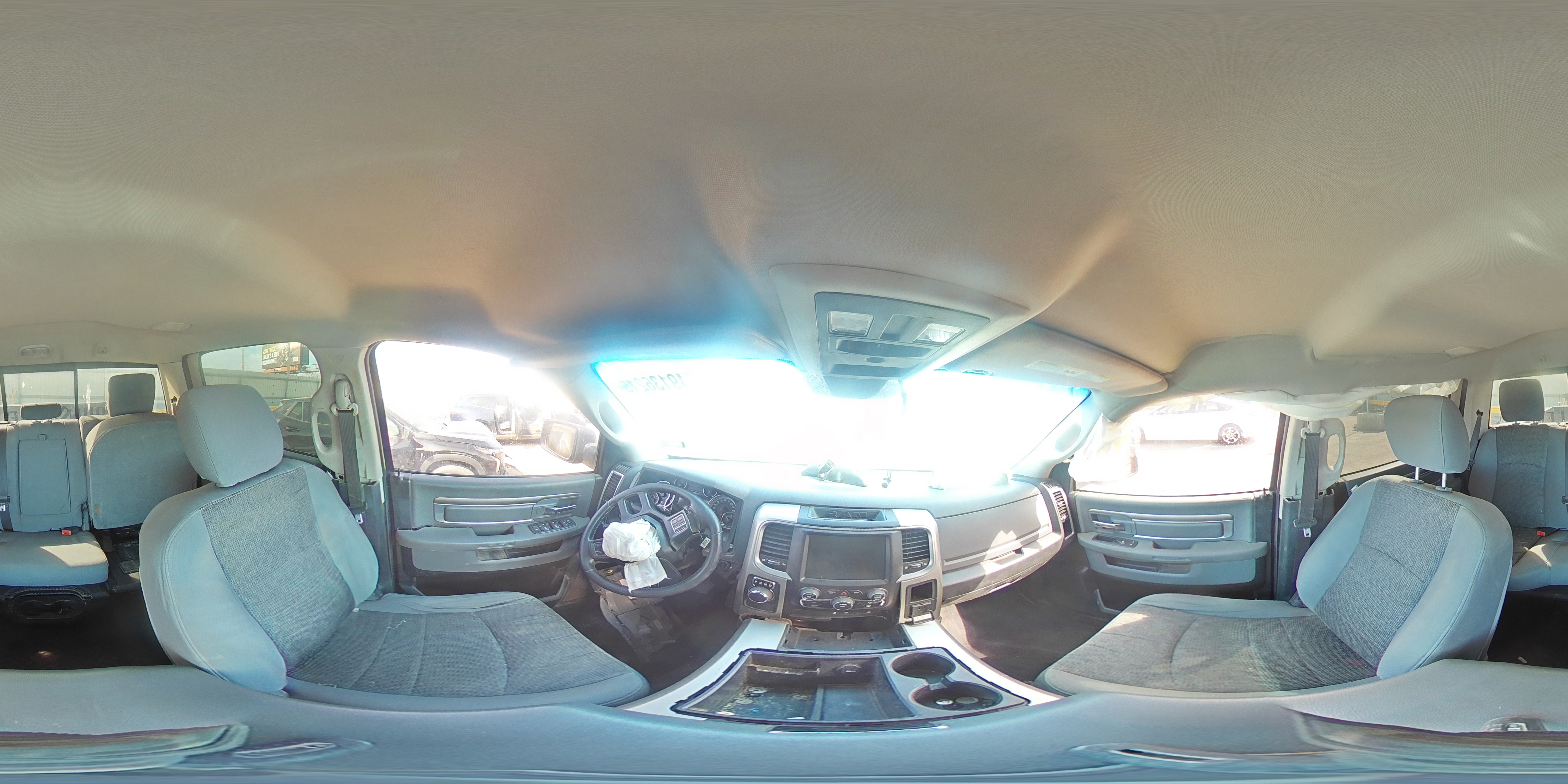 2014 RAM 1500 - Image 12