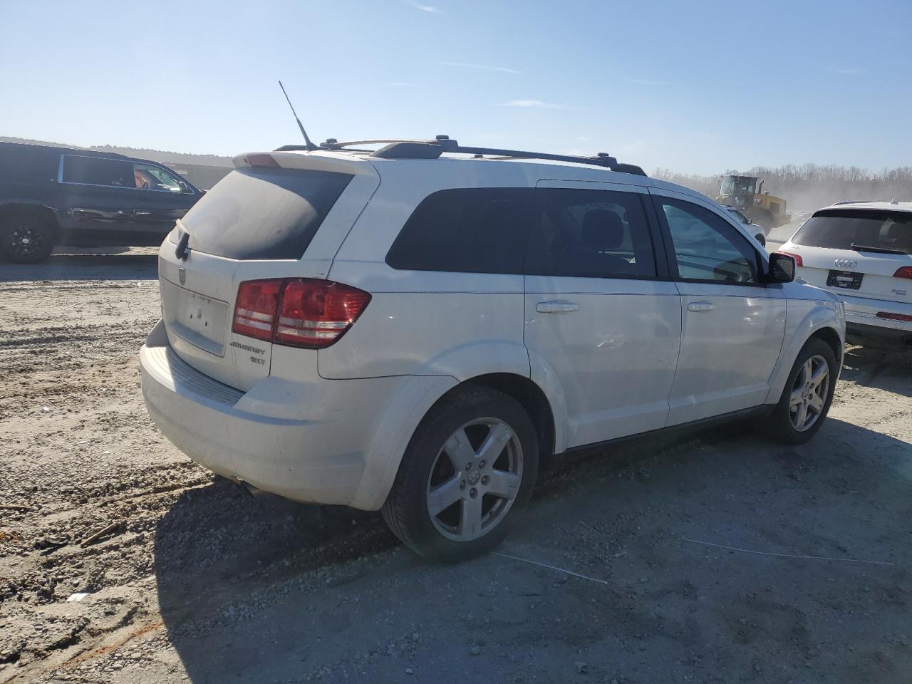 2010 Dodge Journey - Image 3
