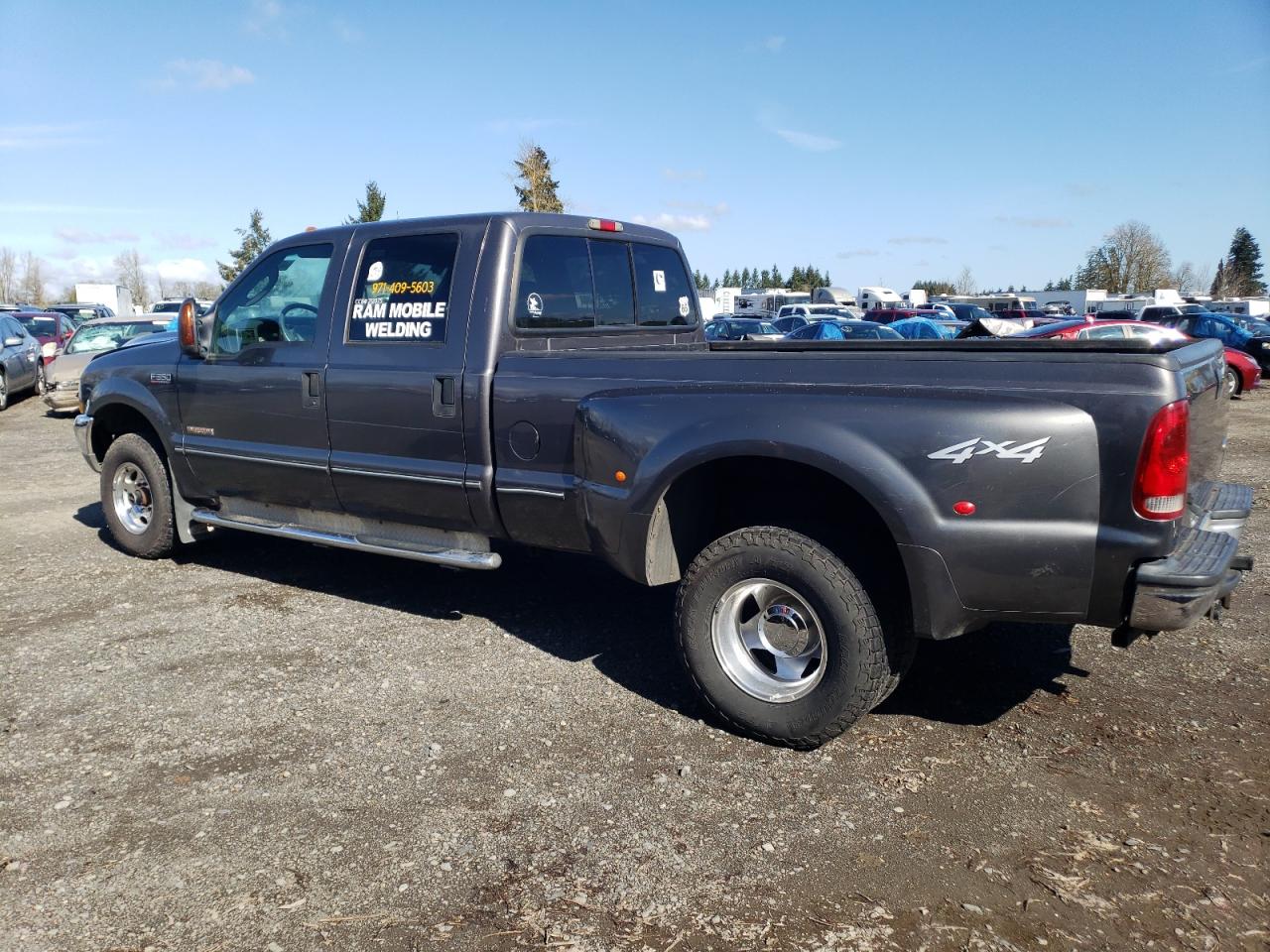 2003 Ford F350 - Image 2