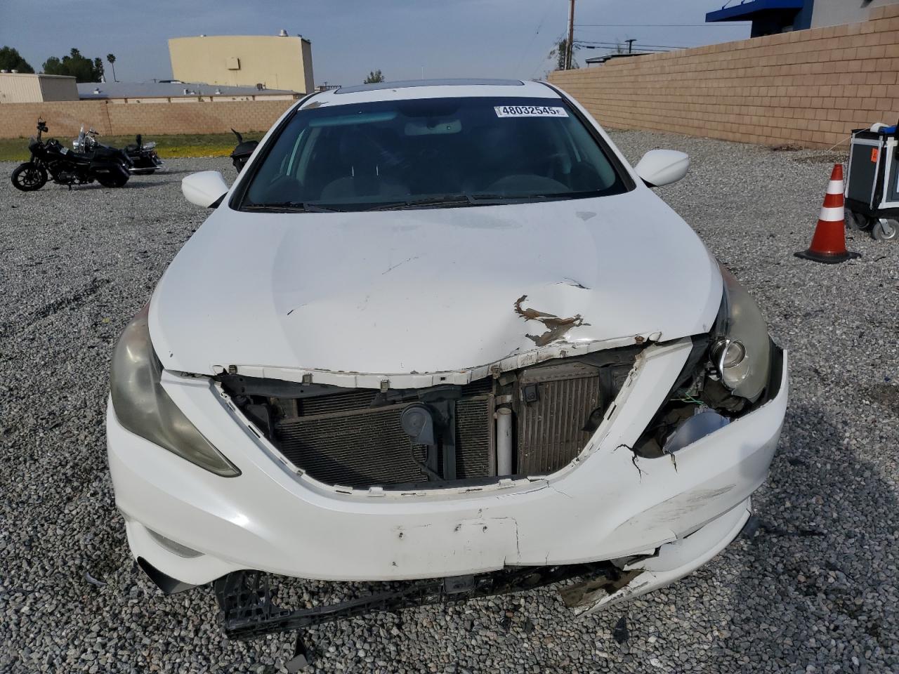 2011 Hyundai Sonata - Image 5