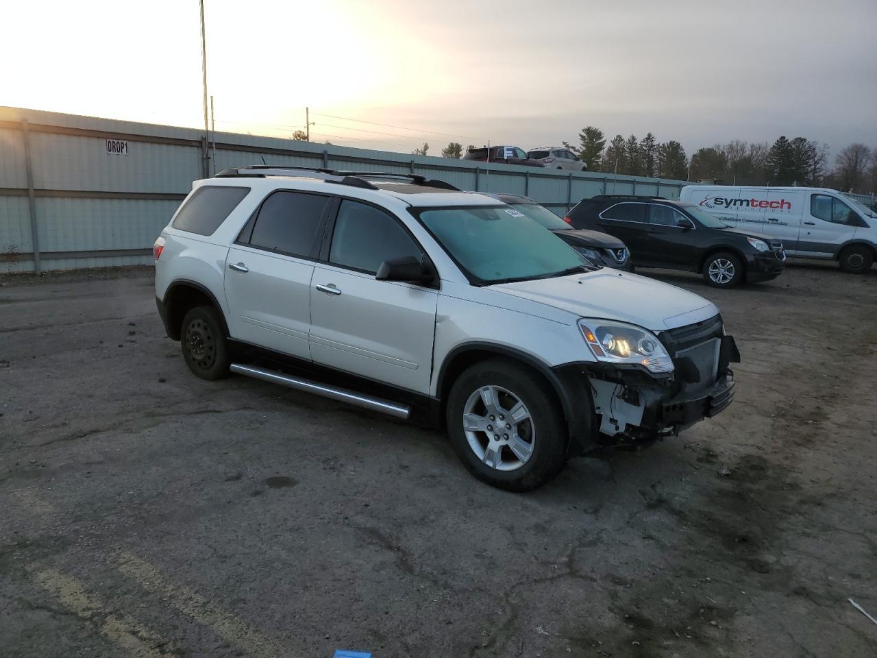 2012 GMC Acadia - Image 4
