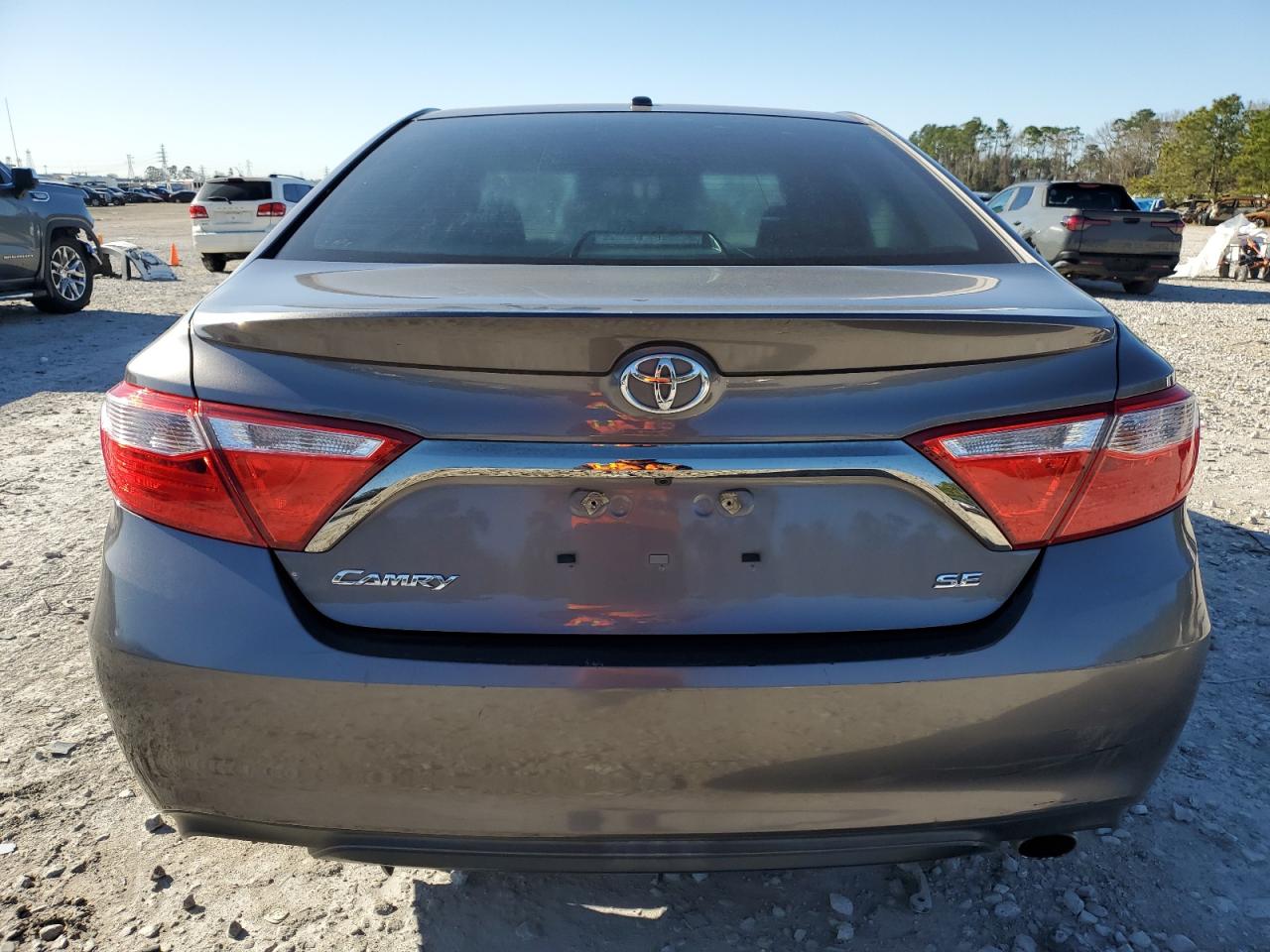 2015 Toyota Camry - Image 6