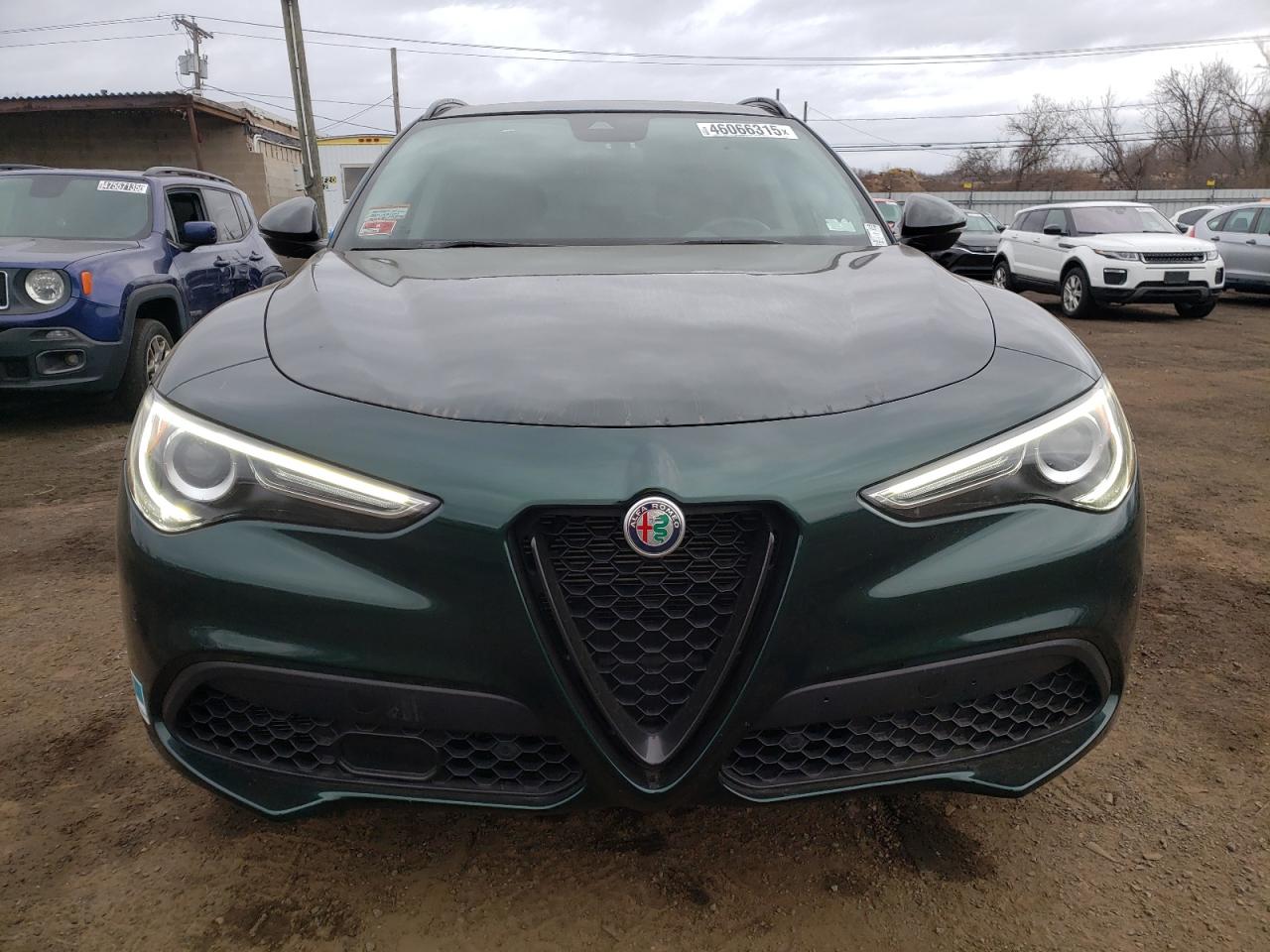 2020 Alfa Romeo Stelvio - Image 5
