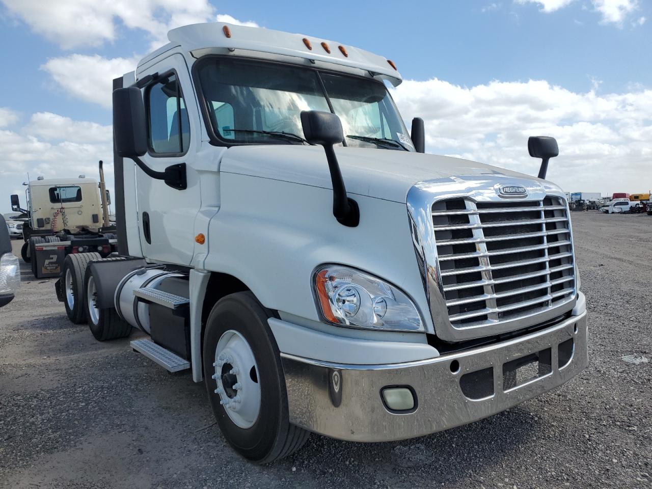 2016 Freightliner Cascadia 125 for Sale in Houston, TX - Minor Dent/Scratches