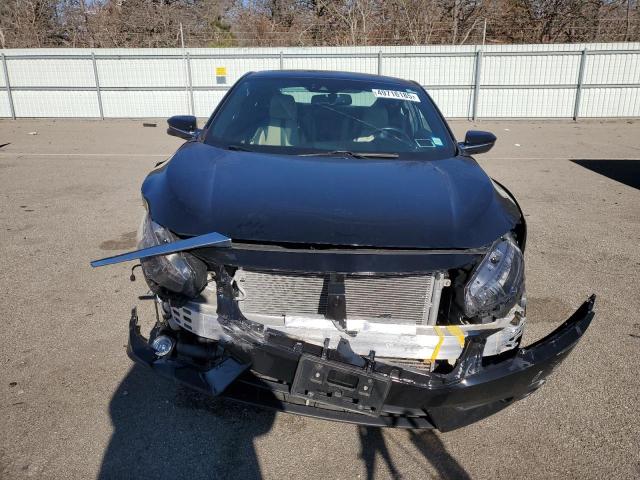 Coupet HONDA CIVIC 2017 Czarny