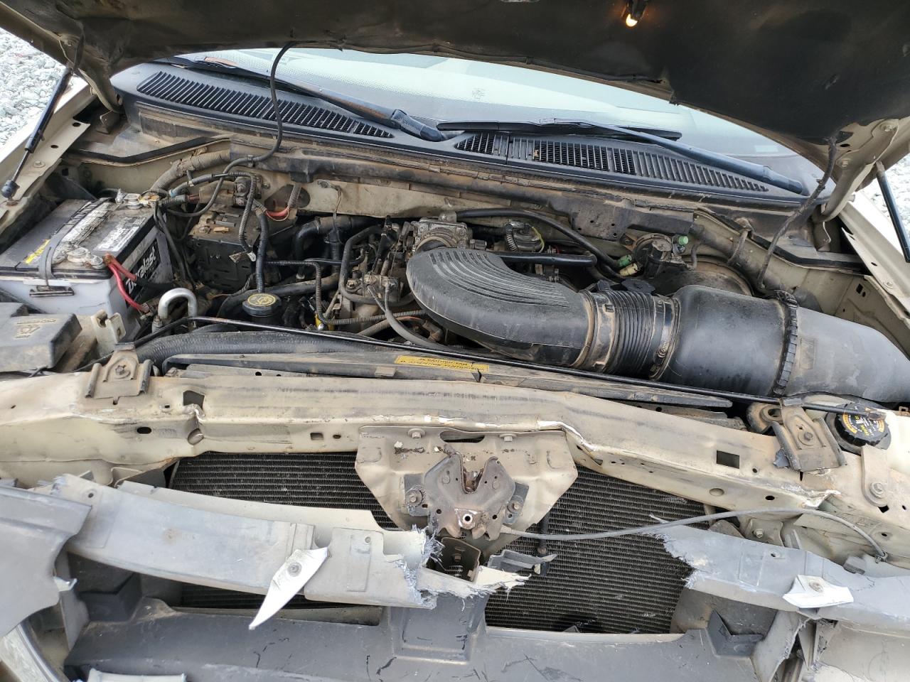 1999 Ford Expedition - Image 13