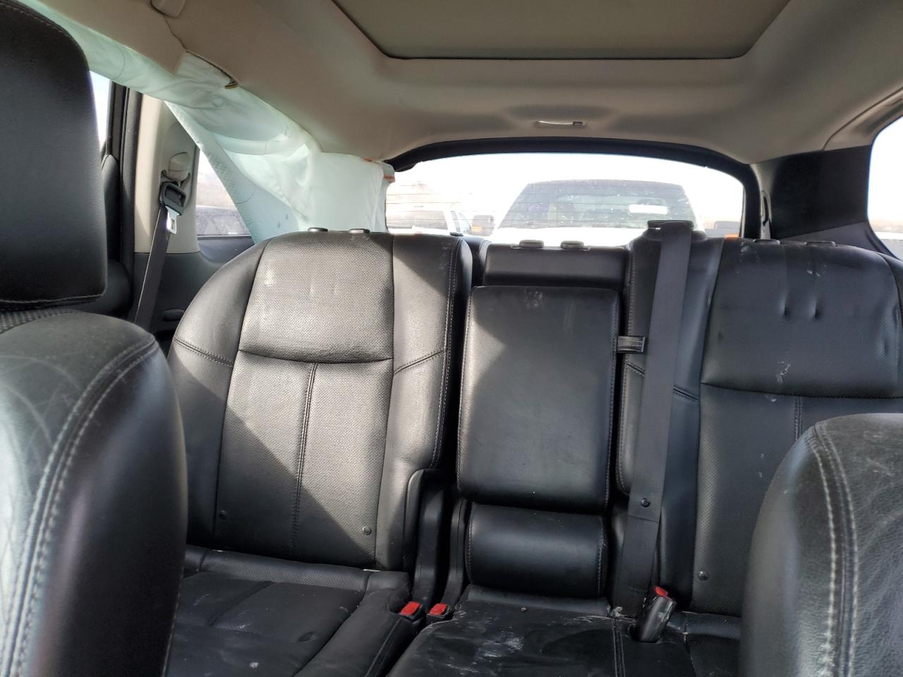 2013 Nissan Pathfinder - Image 10