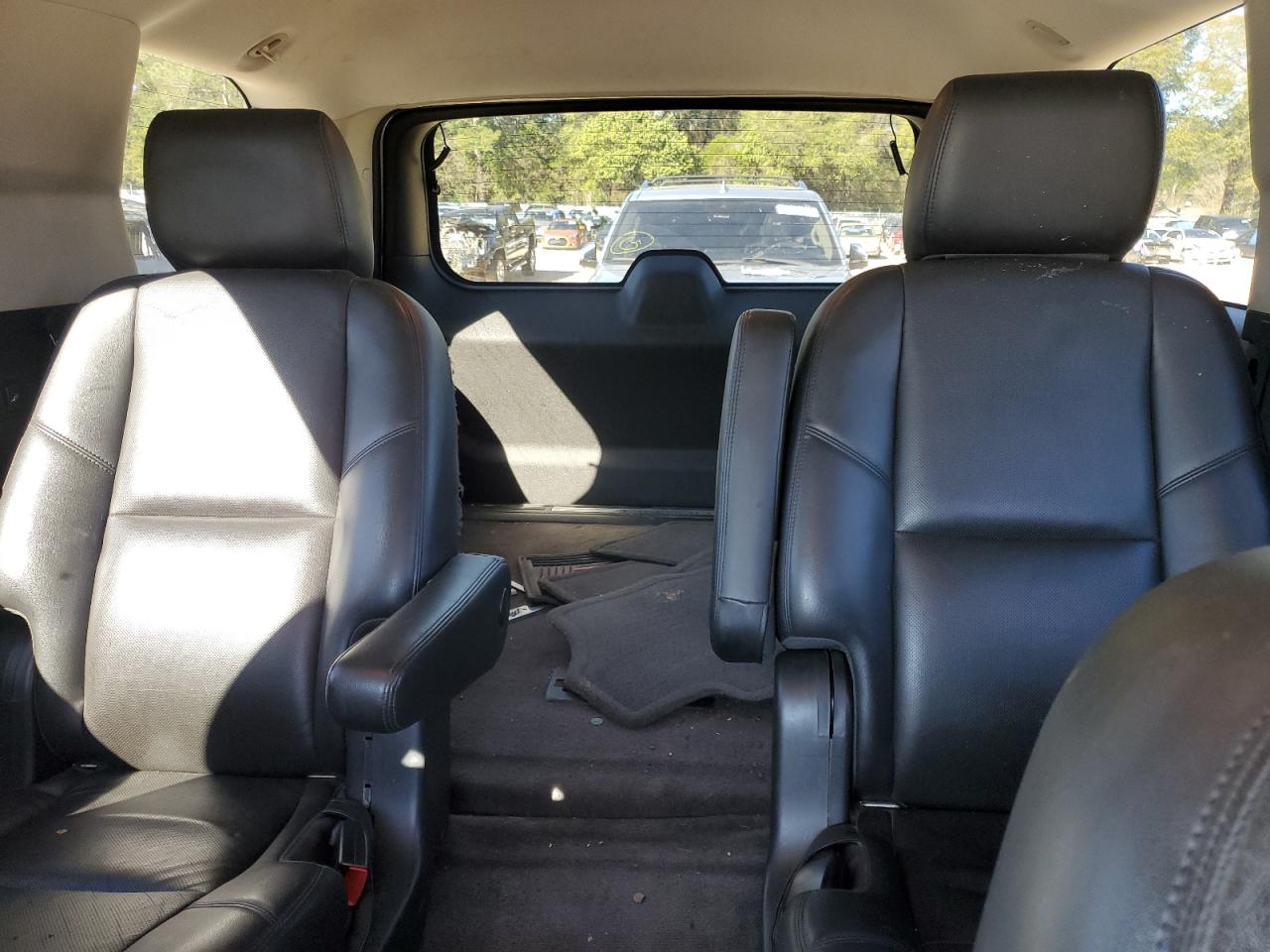 2013 GMC Yukon - Image 10