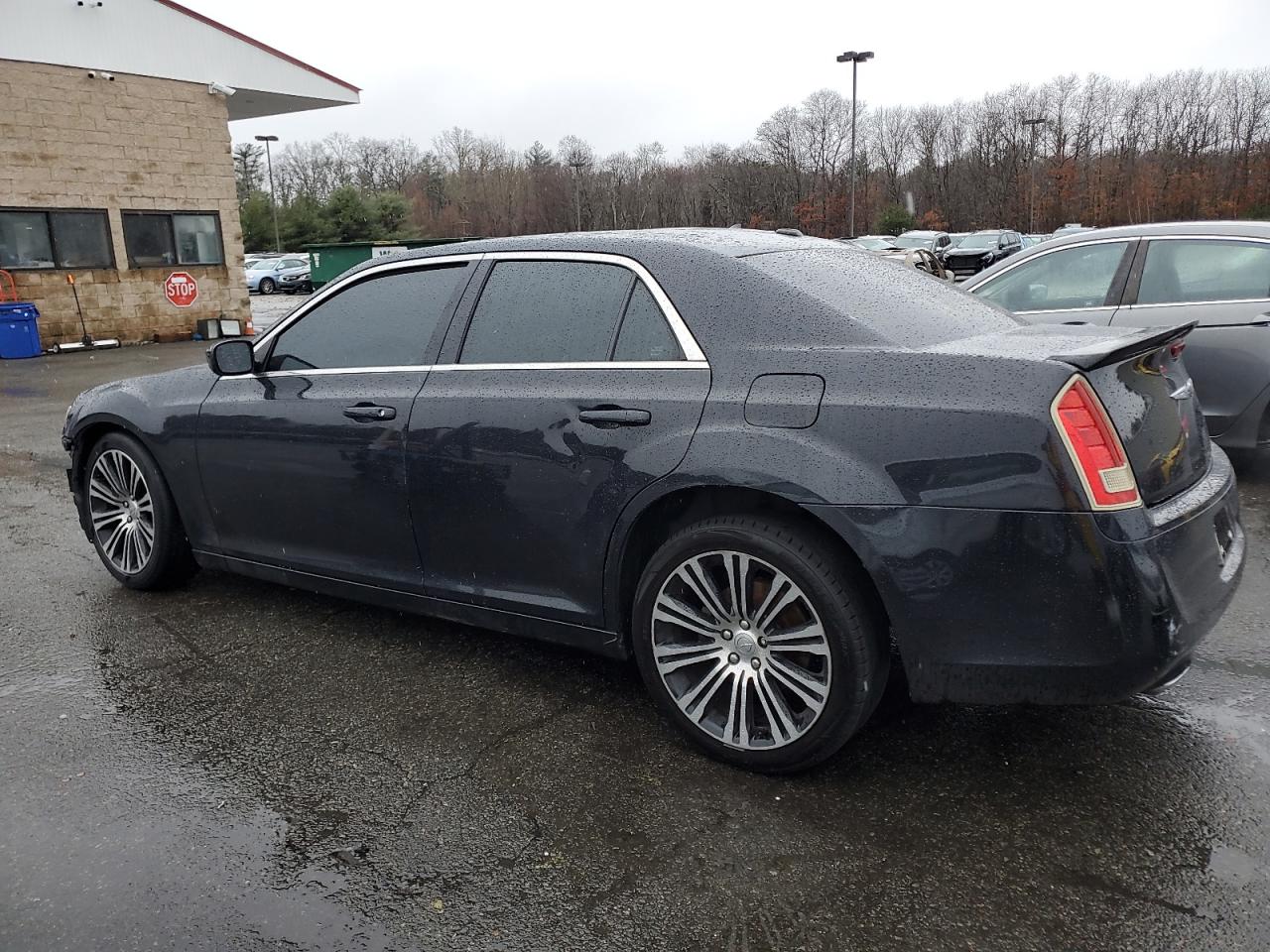 2013 Chrysler 300 S VIN: 2C3CCABT2DH670799 Lot: 49157795