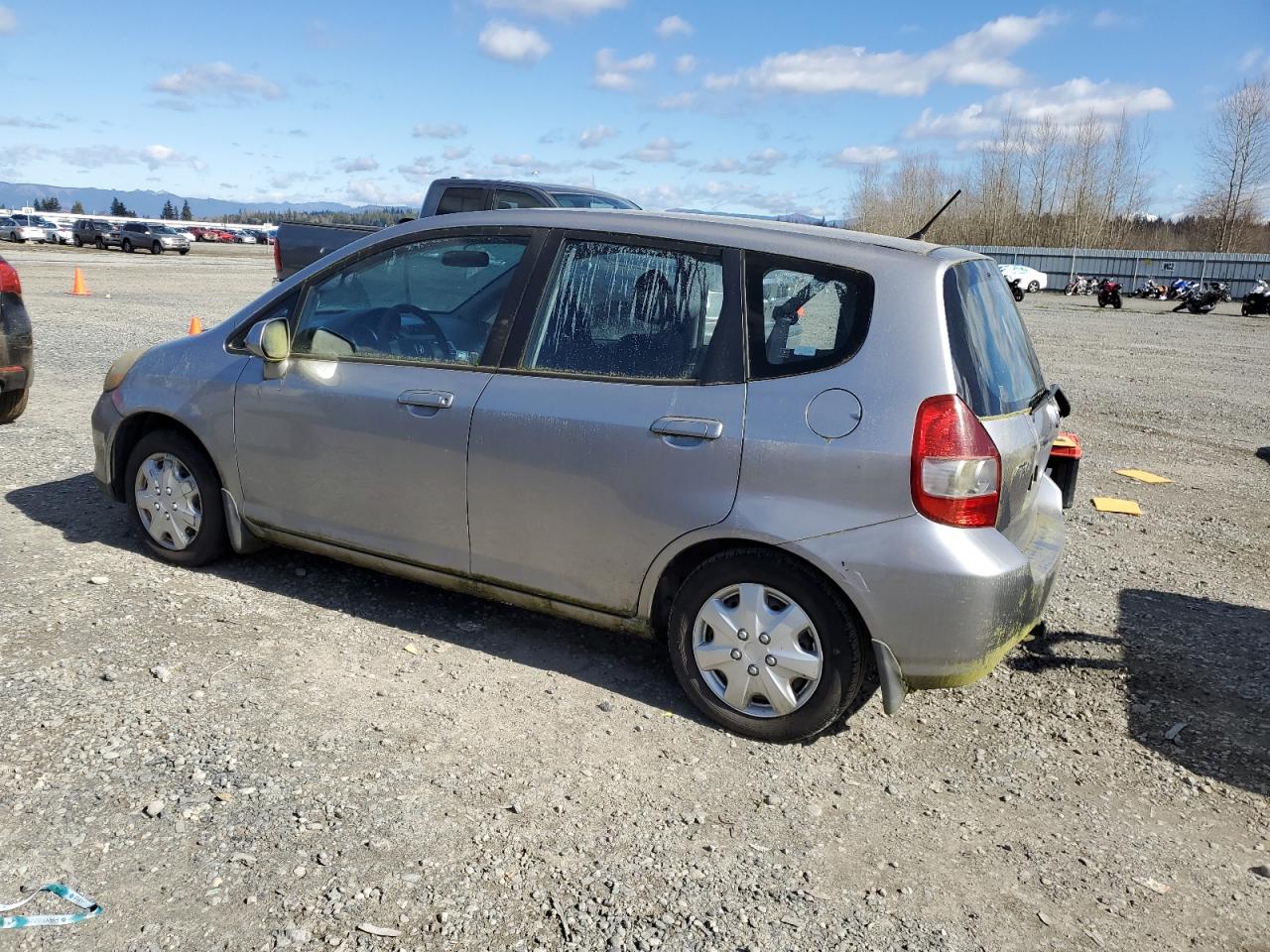 2007 Honda Fit - Image 2