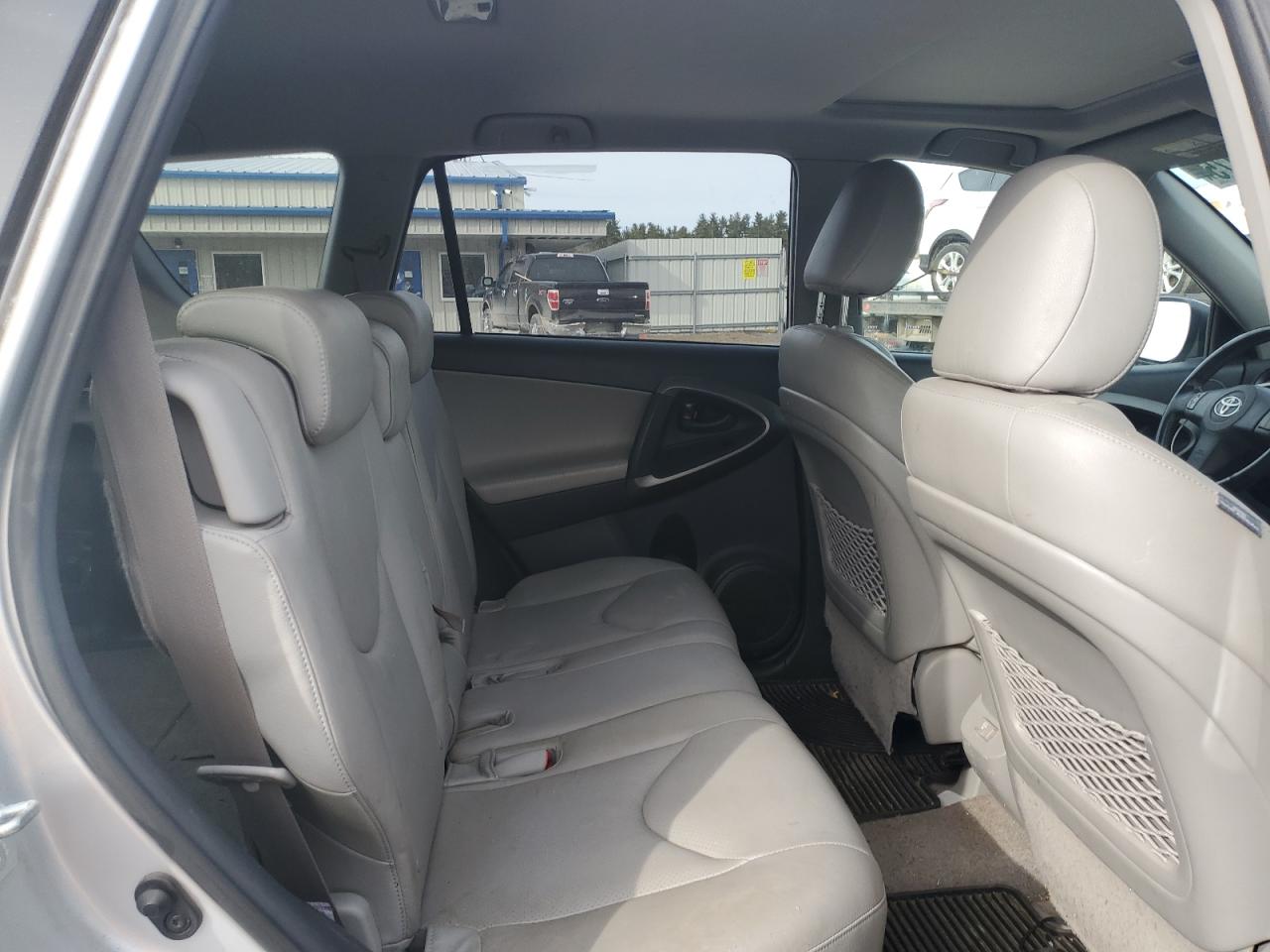 2009 Toyota RAV 4 - Image 11