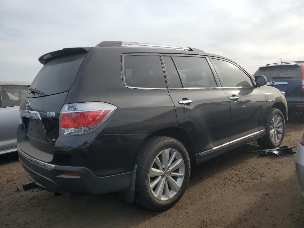 2013 Toyota Highlander - Image 3