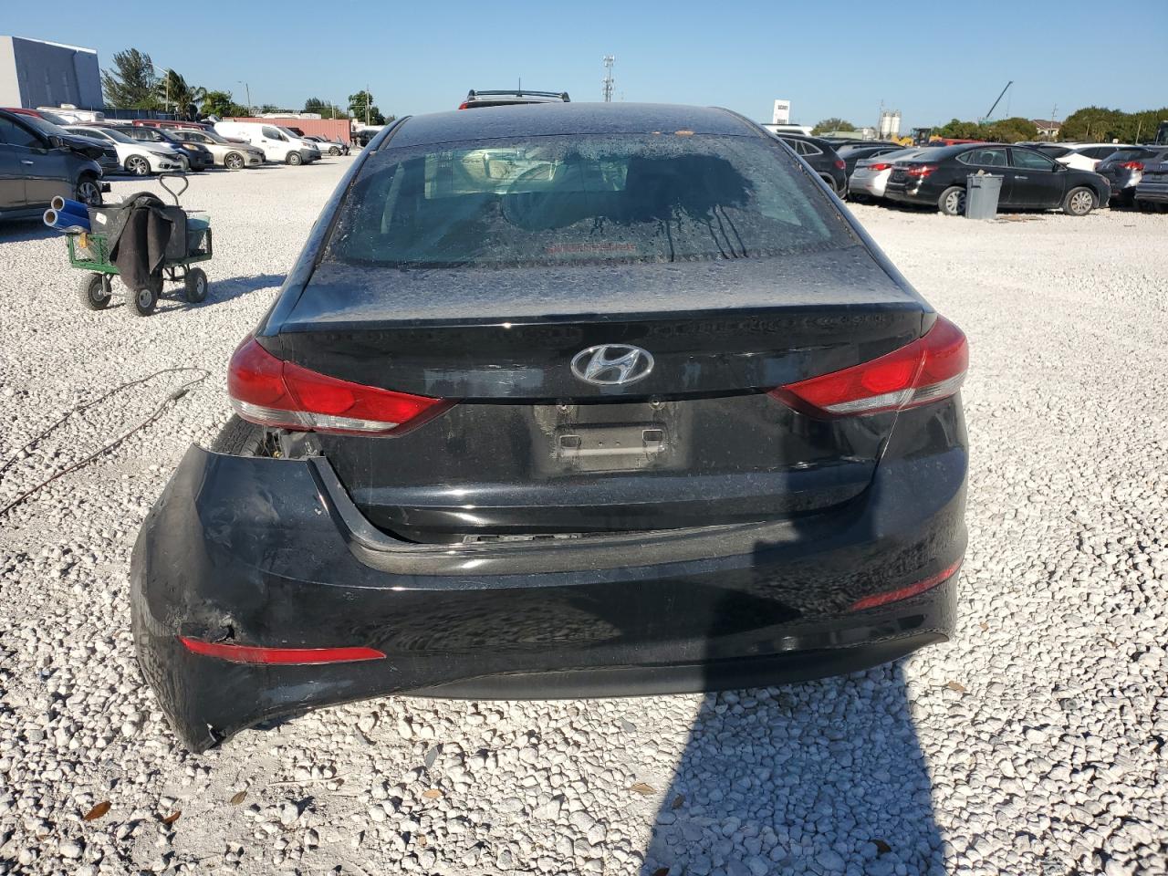 2018 Hyundai Elantra - Image 6