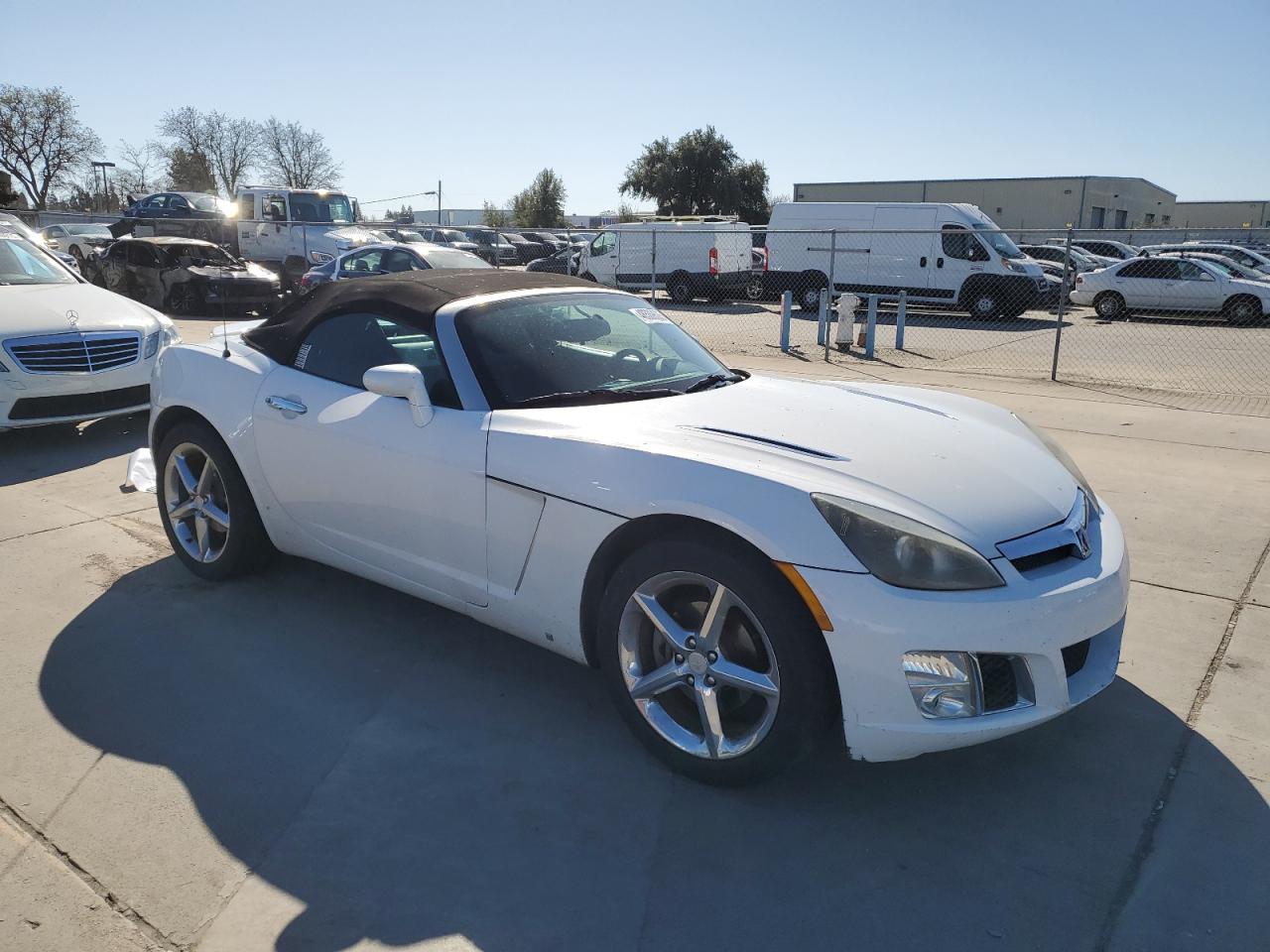 2007 Saturn Sky - Image 4