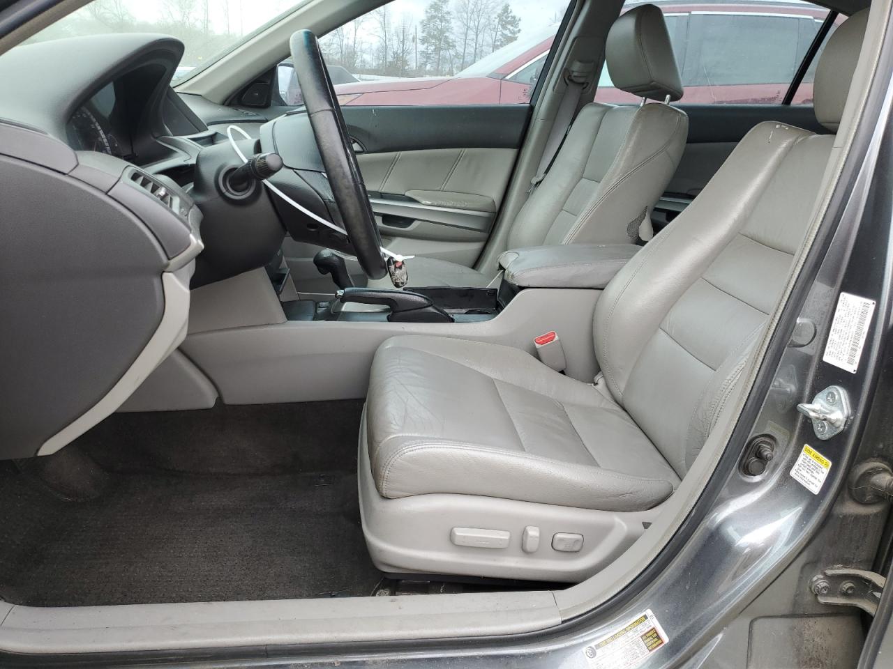 2009 Honda Accord - Image 7
