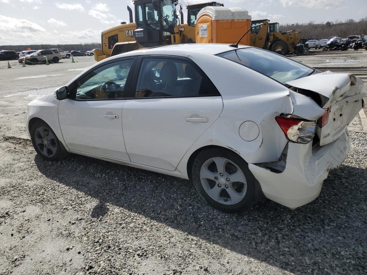 2010 Kia Forte - Image 2