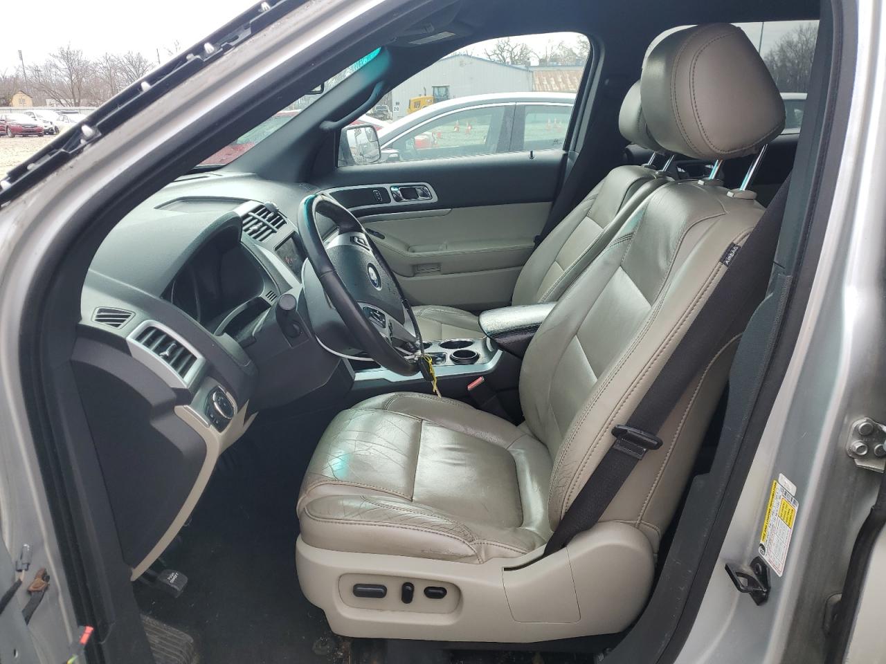 2011 Ford Explorer - Image 7