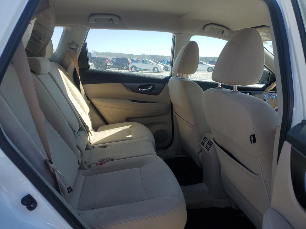 2015 Nissan Rogue - Image 10