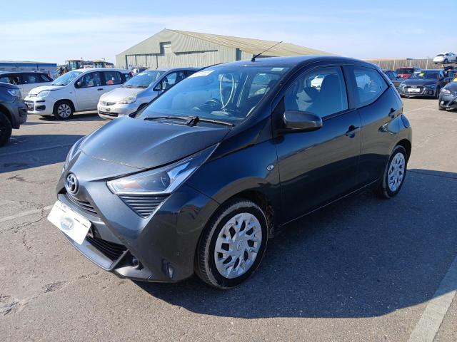 2020 TOYOTA AYGO X-PLA