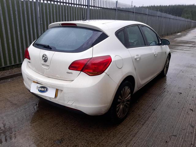 2011 VAUXHALL ASTRA EXCI