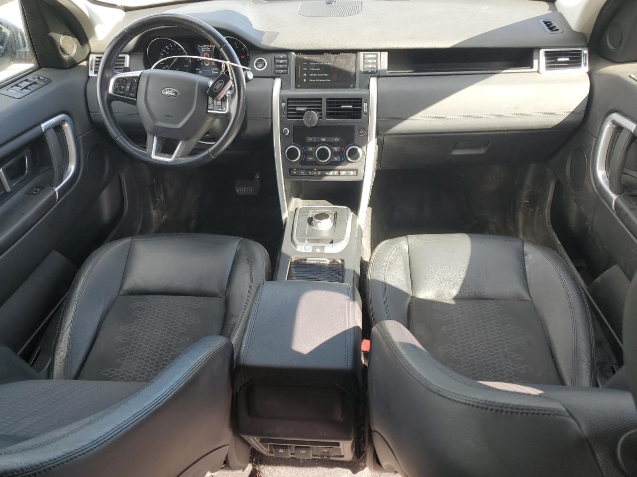 2016 Land Rover Discovery - Image 8