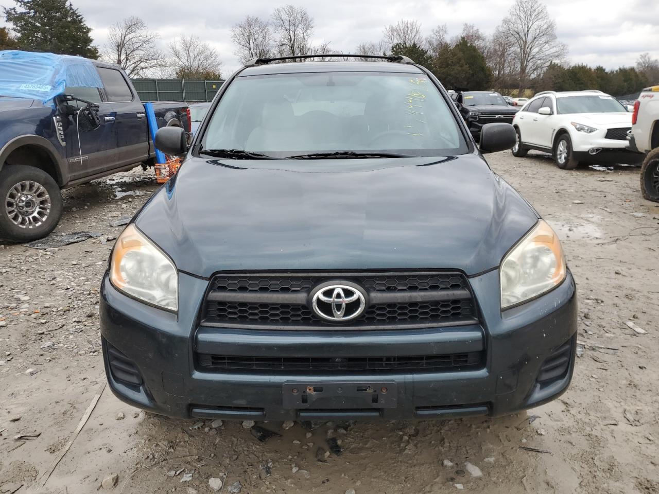 2010 Toyota RAV 4 - Image 5