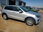 2016 Volkswagen Touareg Tdi na sprzedaż w Eldridge, IA - Front End
