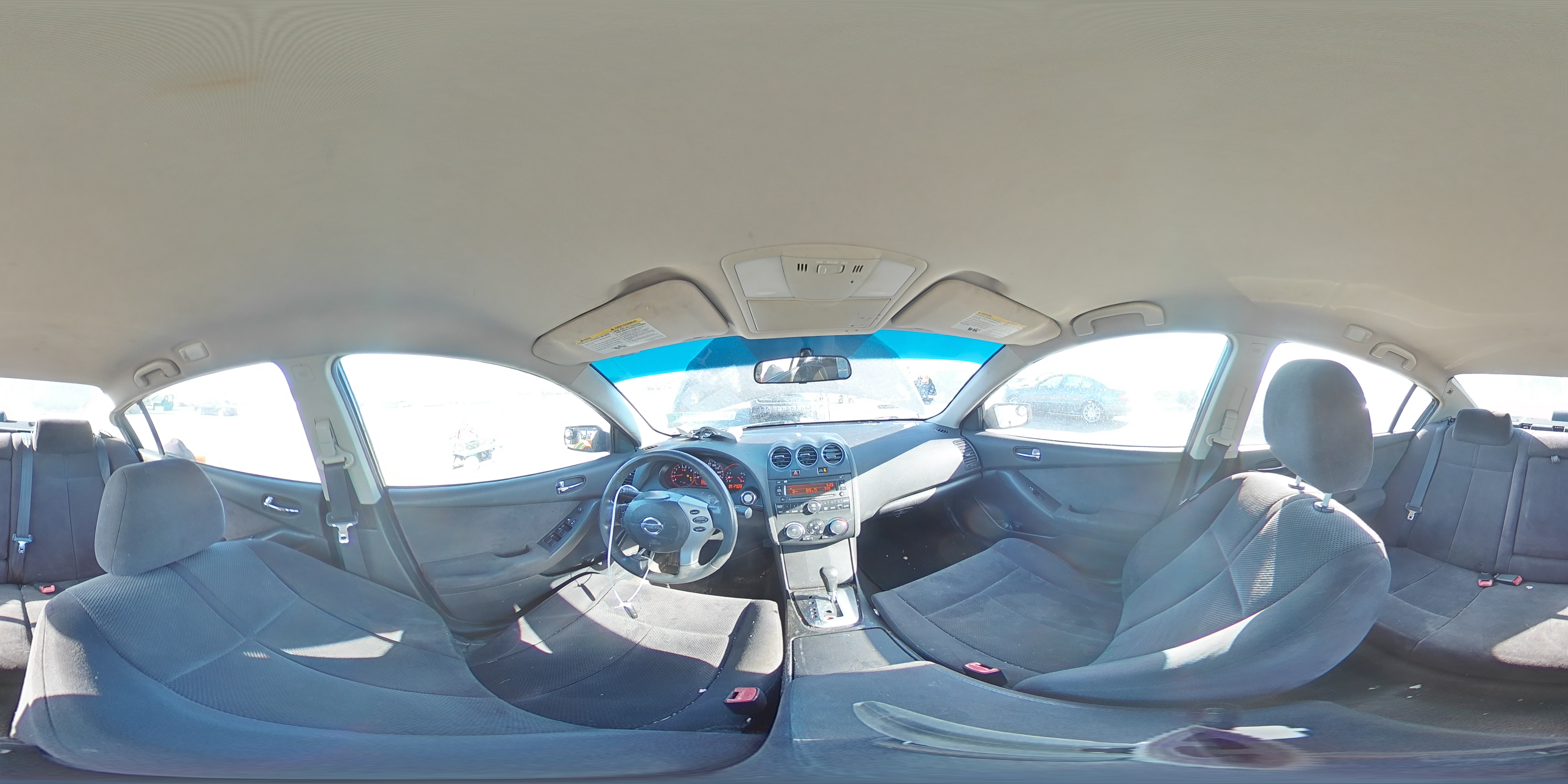 2009 Nissan Altima - Image 13