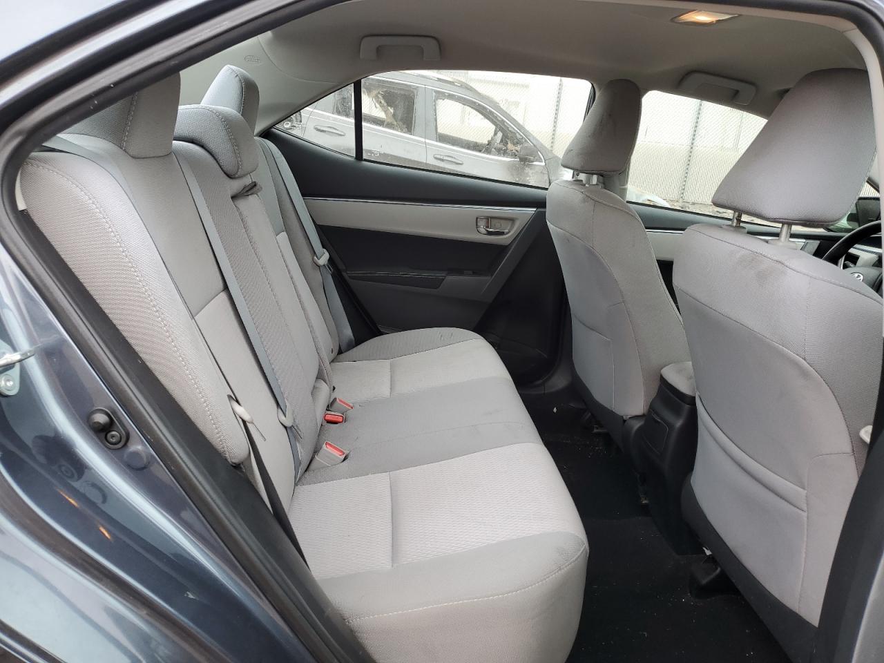 2015 Toyota Corolla - Image 10