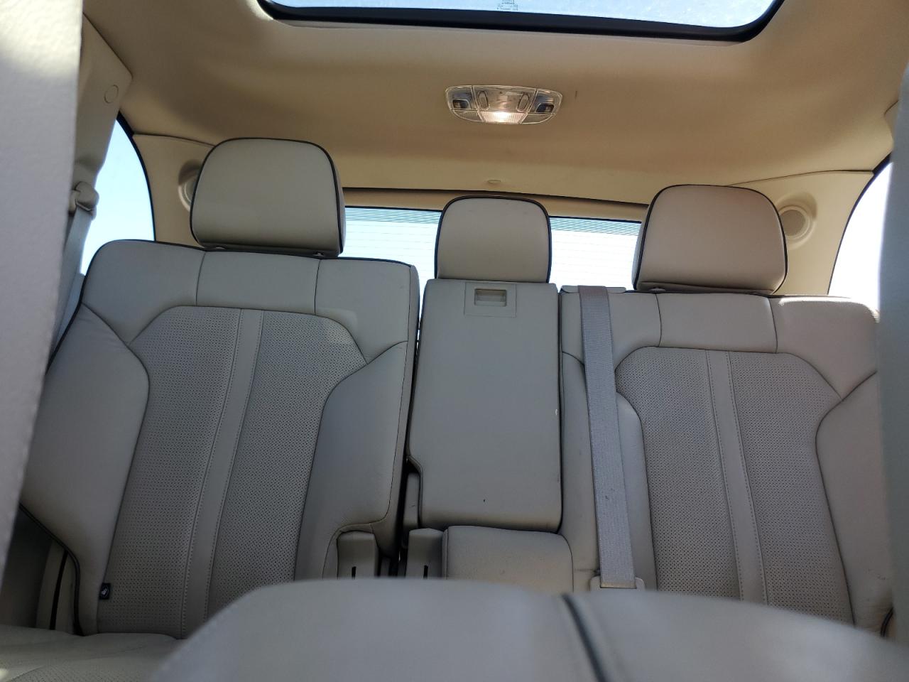 2011 Lincoln Mkx VIN: 2LMDJ6JK3BBJ33998 Lot: 50012105