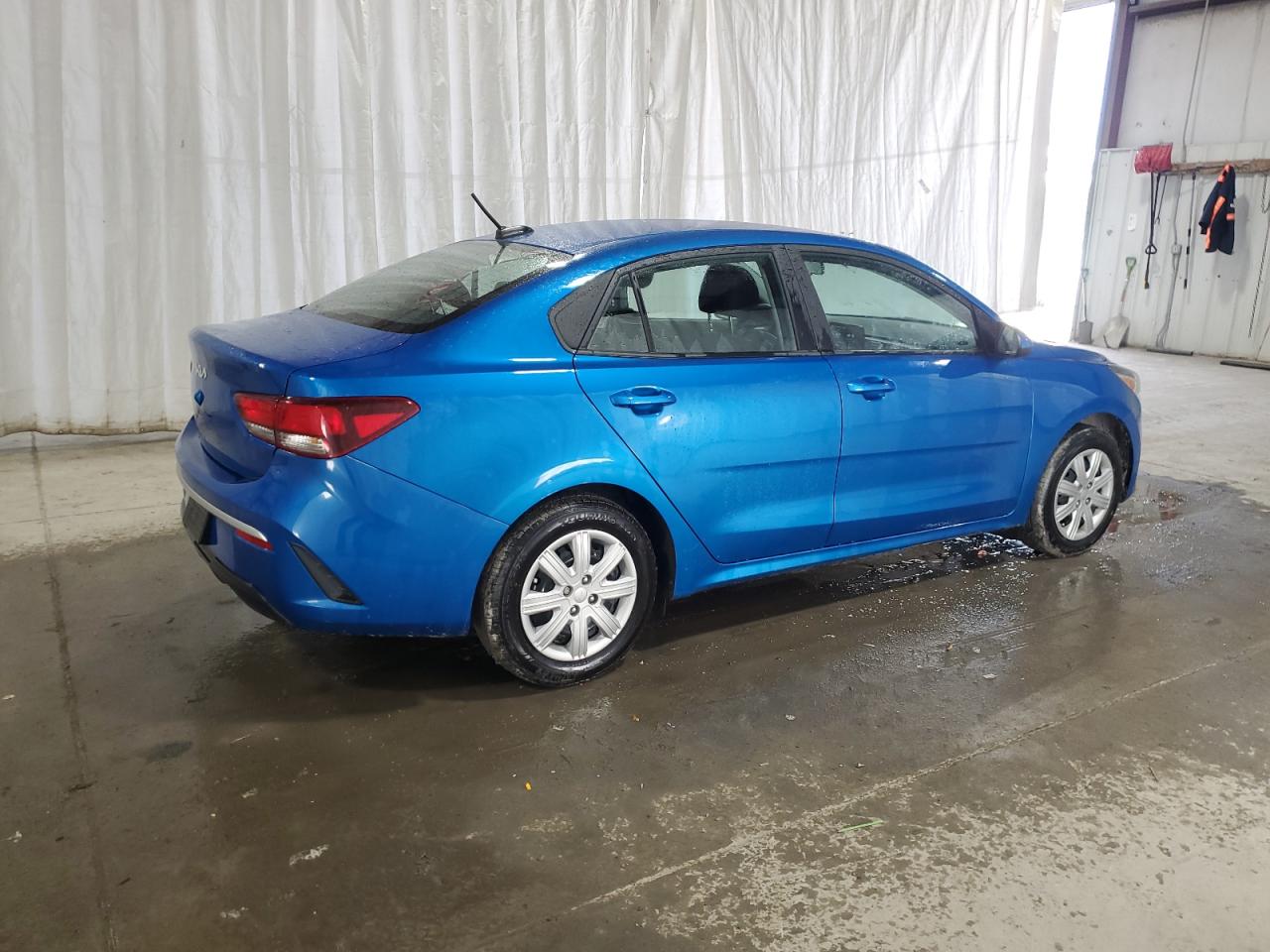 2023 Kia Rio - Image 3