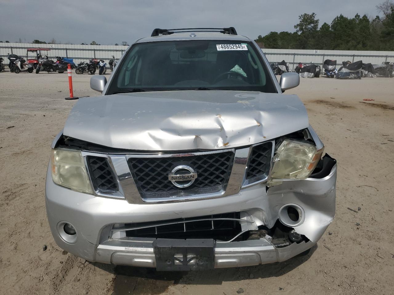 2010 Nissan Pathfinder - Image 5