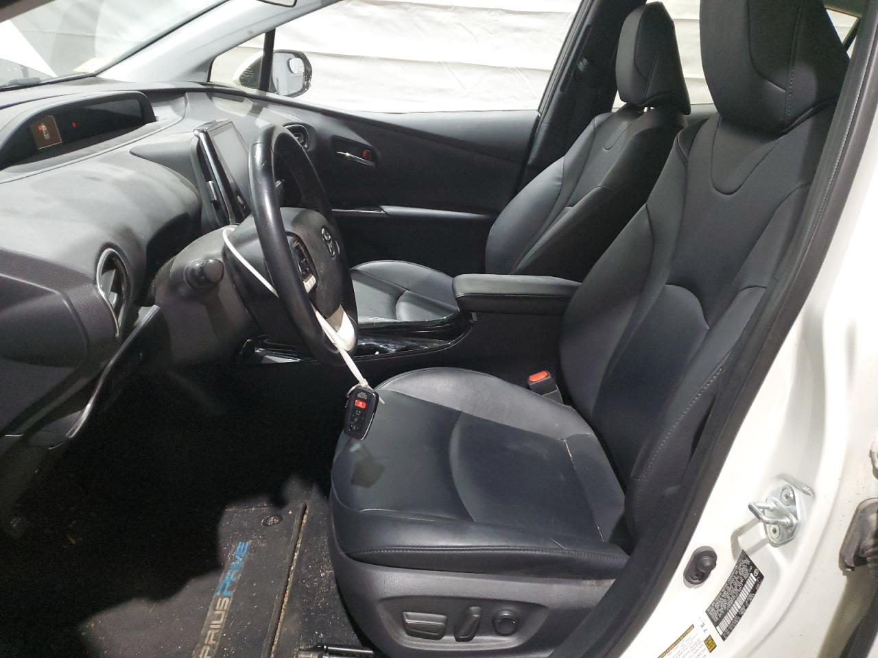 2018 Toyota Prius - Image 7