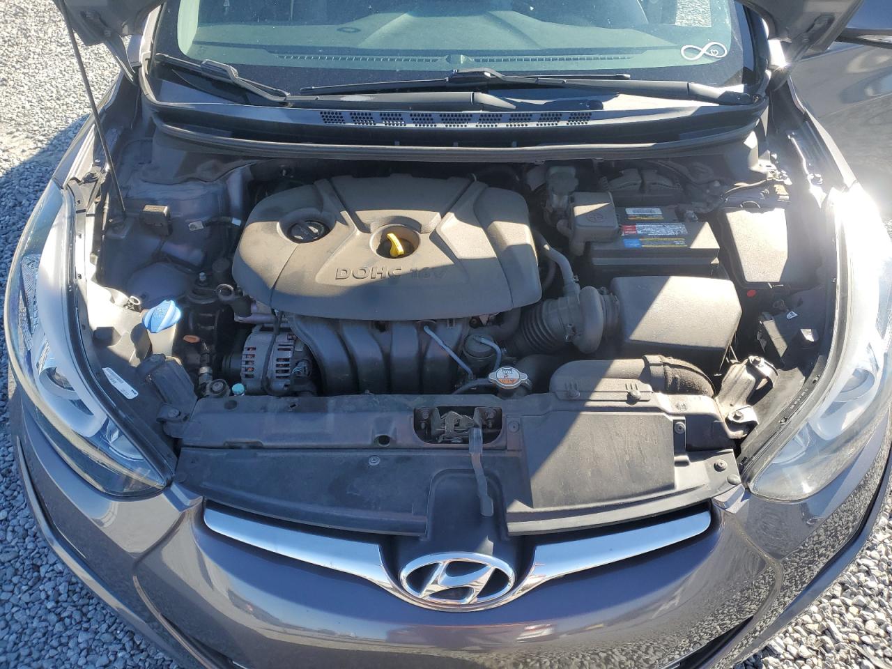 2014 Hyundai Elantra - Image 11