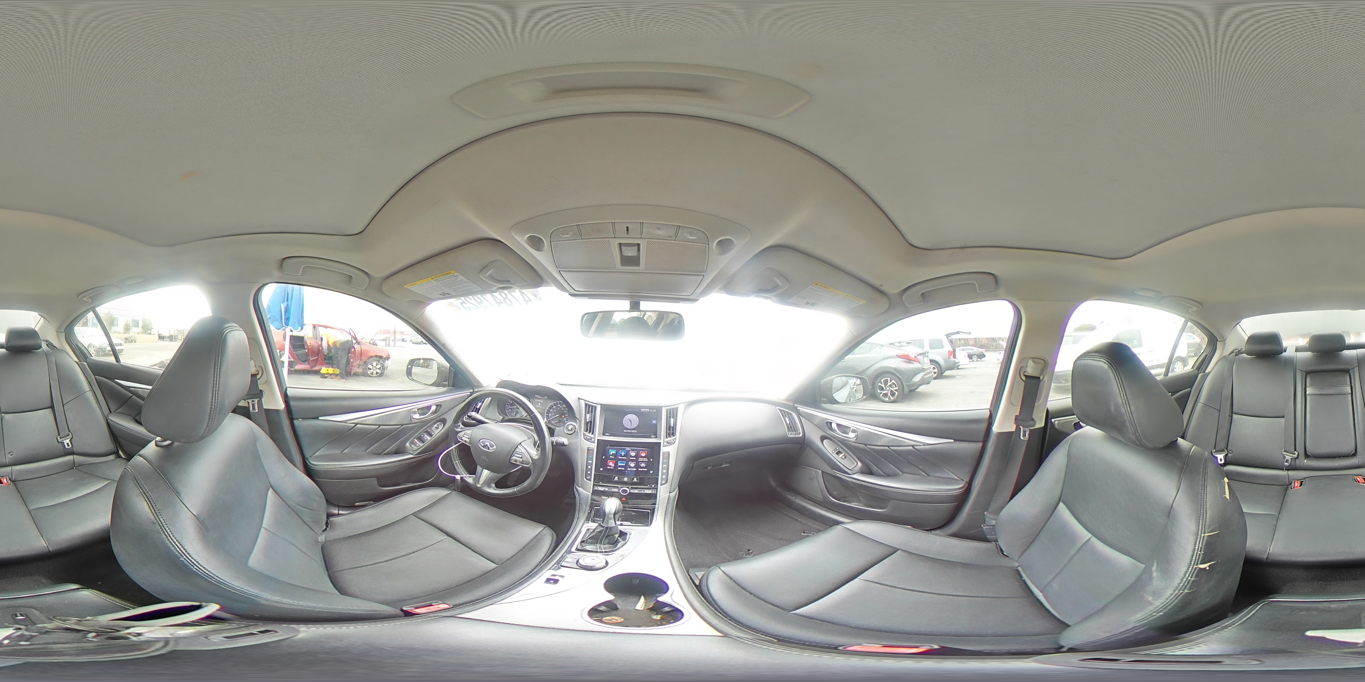2015 Infiniti Q50 - Image 12