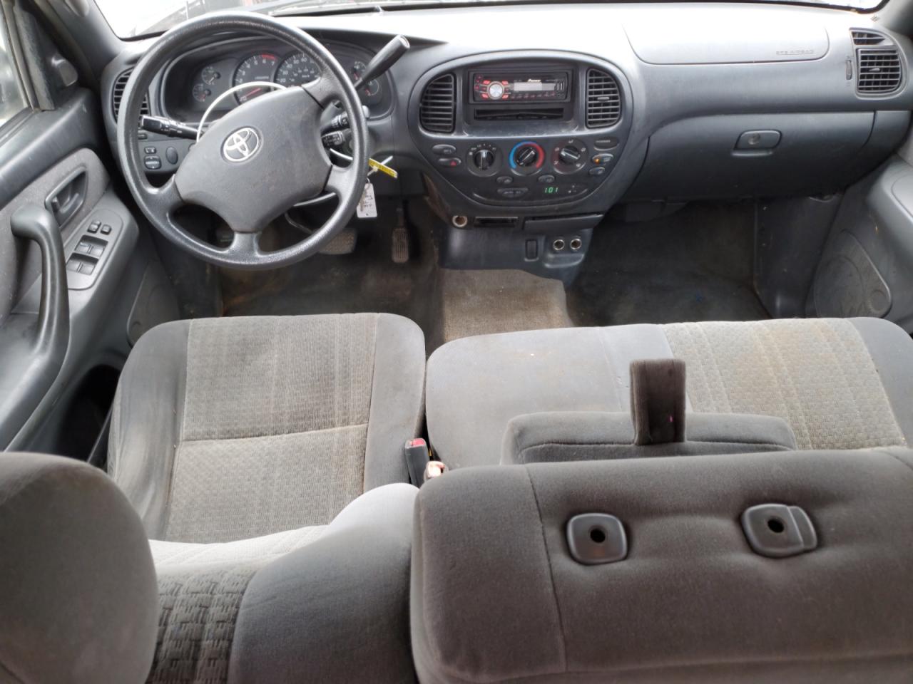 2005 Toyota Tundra - Image 8