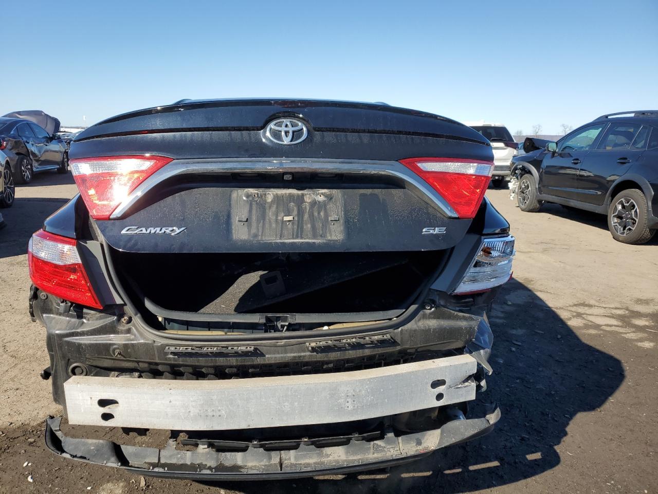 2015 Toyota Camry - Image 6
