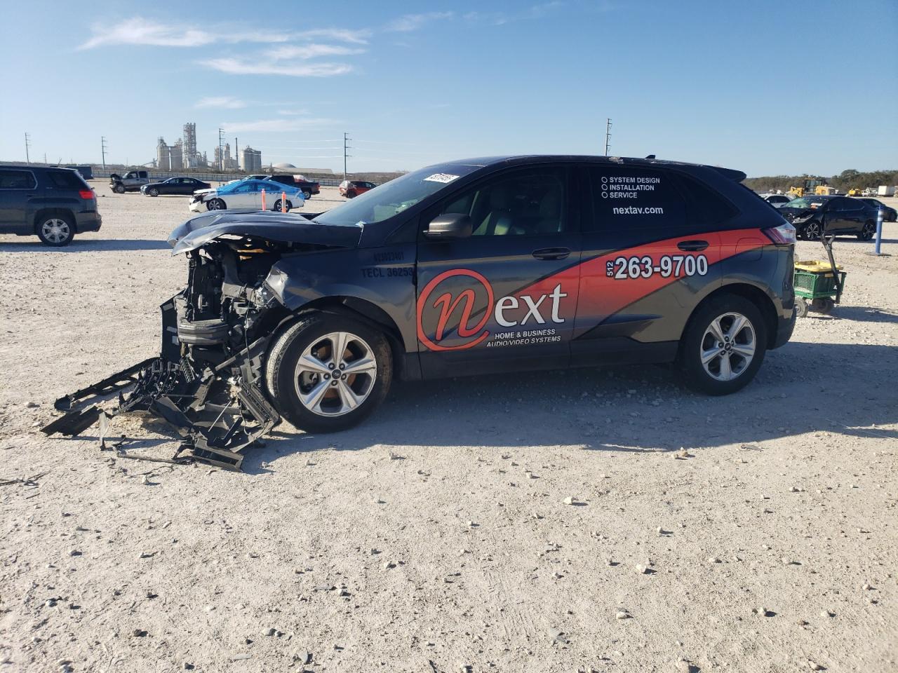 2019 Ford Edge - Image 1