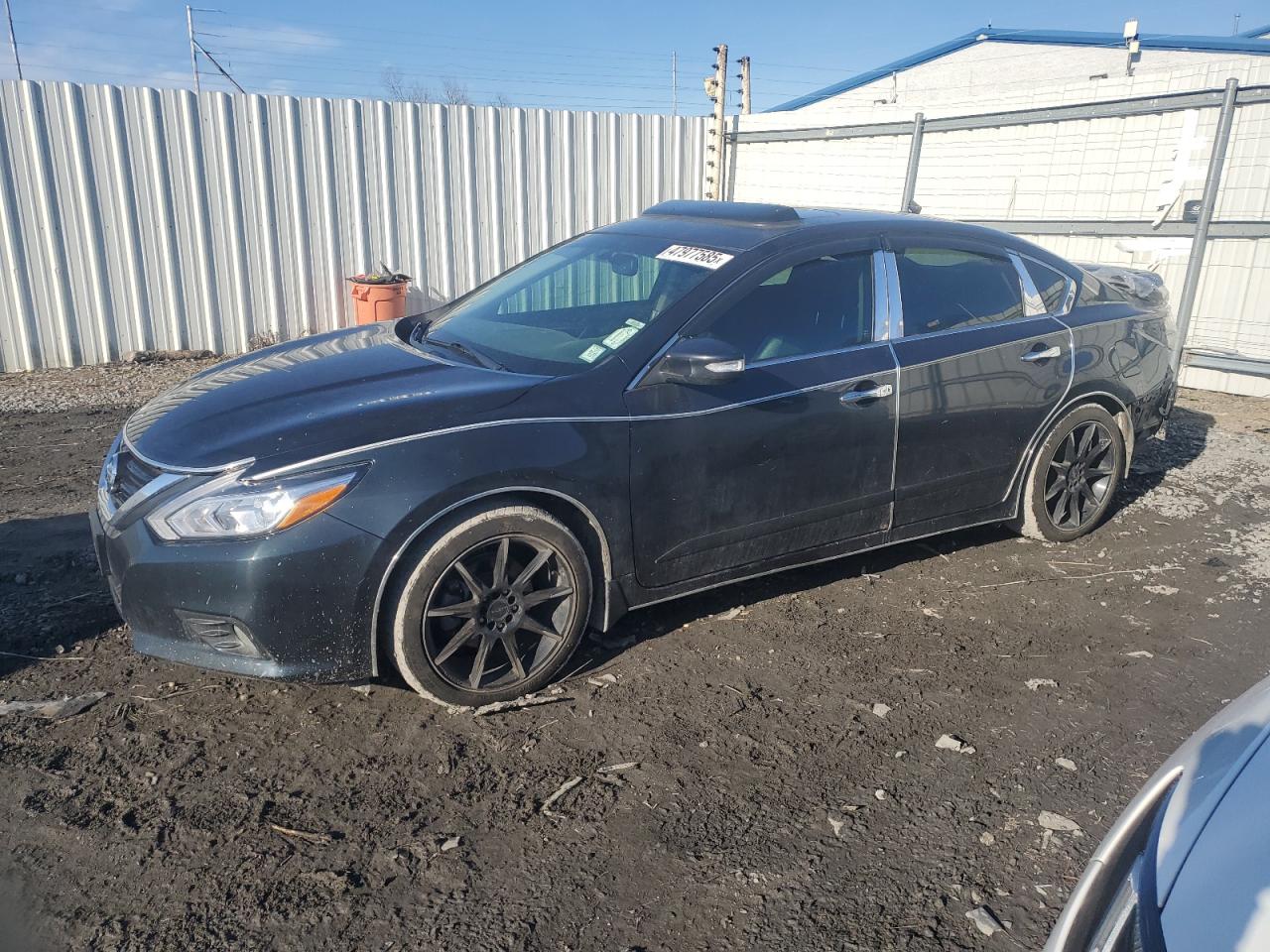 2016 Nissan Altima - Image 1