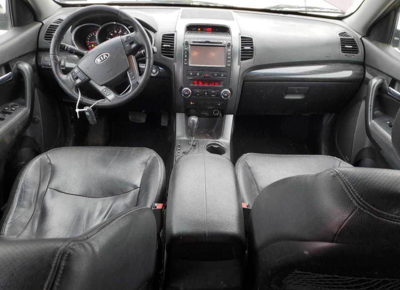2011 Kia Sorento - Image 8