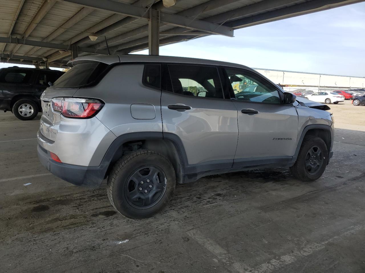 2018 Jeep Compass - Image 3