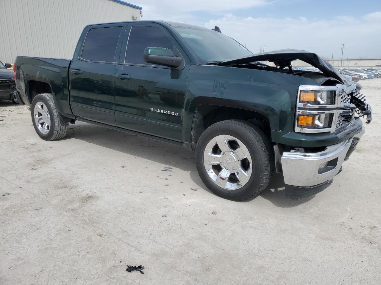 2015 Chevrolet Silverado - Image 4