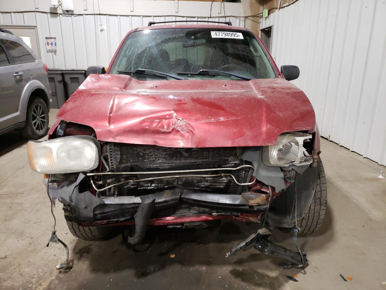 2003 Ford Escape - Image 5