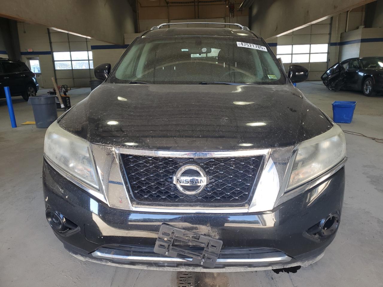 2015 Nissan Pathfinder - Image 5