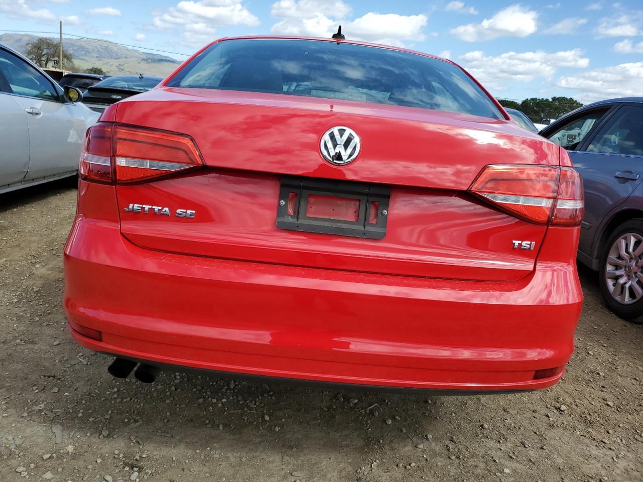 2015 Volkswagen Jetta - Image 6