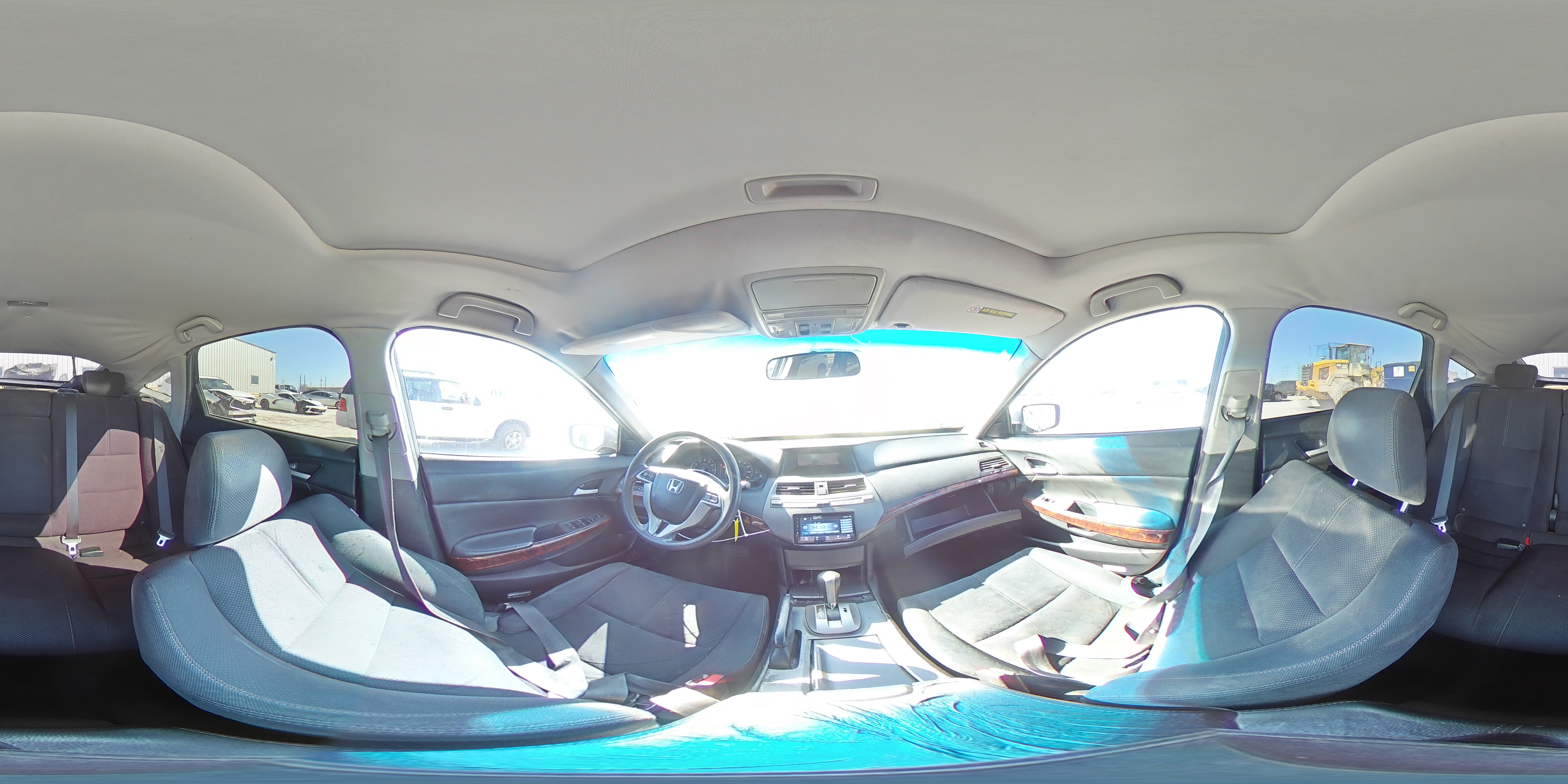 2010 Honda Accord - Image 13