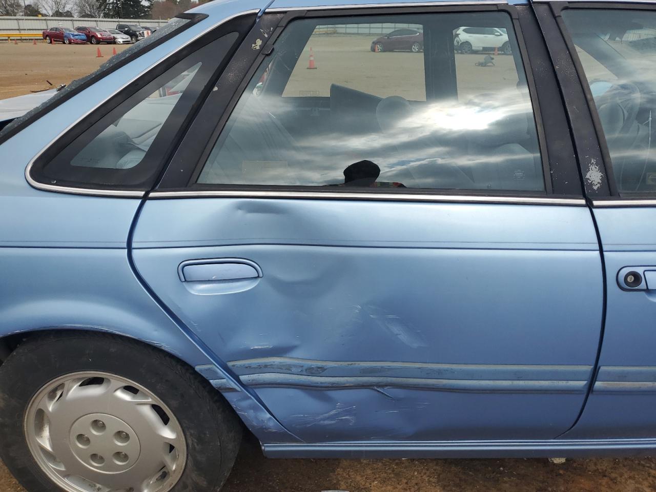 1994 Ford Taurus - Image 11