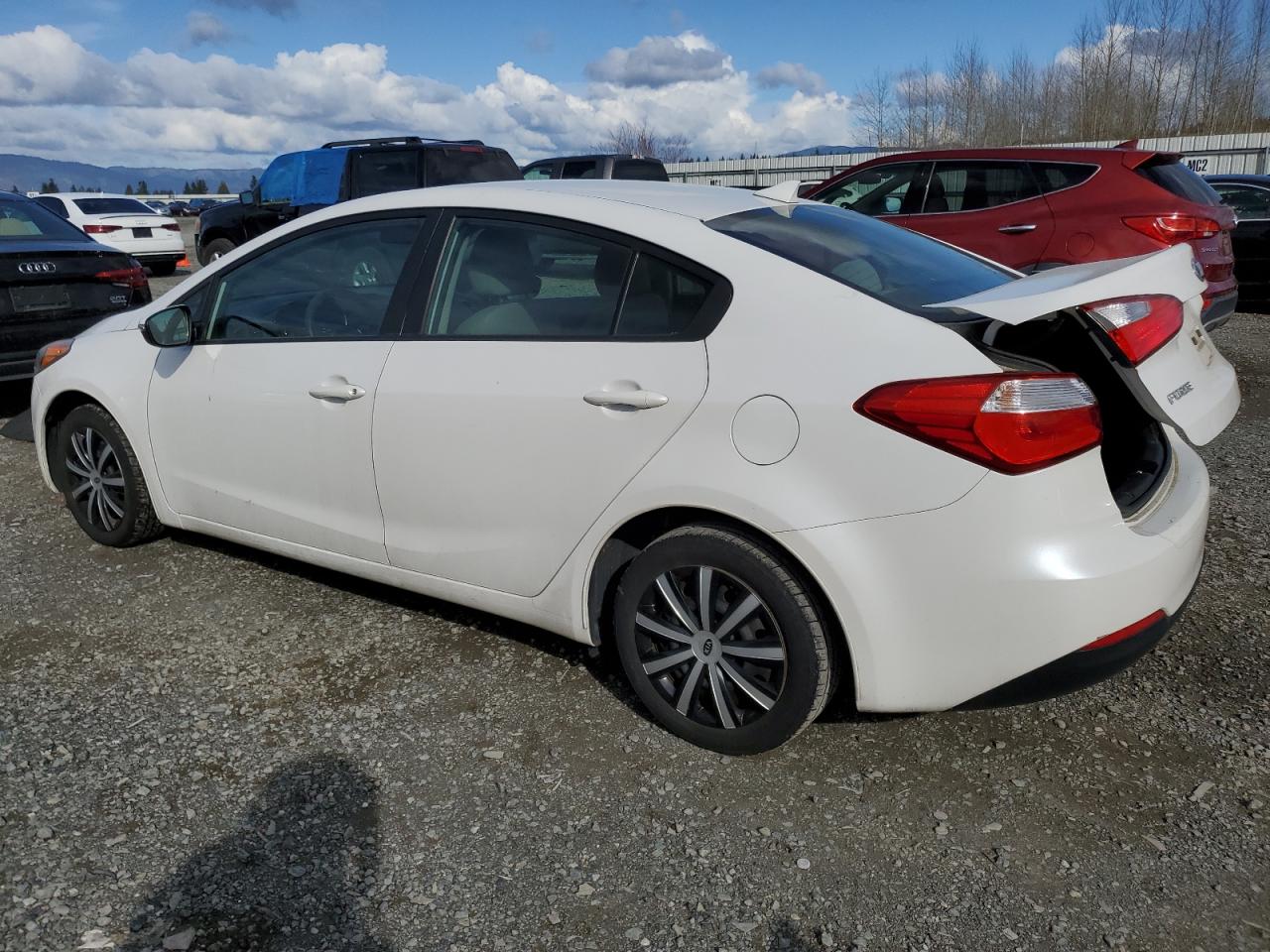 2015 Kia Forte - Image 2